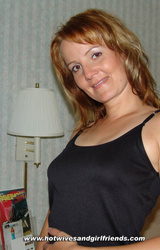 A esta putita hermosa le llenaron la concha de leche!