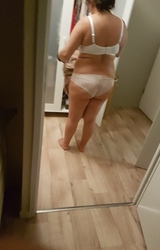 38 éves molett anyuka meztelen képei