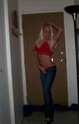 Rubia amateur caliente